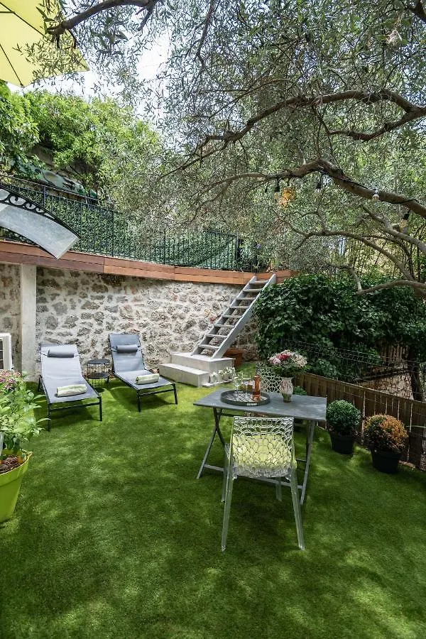 Appartement lumineux avec terrasse et jardin Villefranche-sur-Mer France