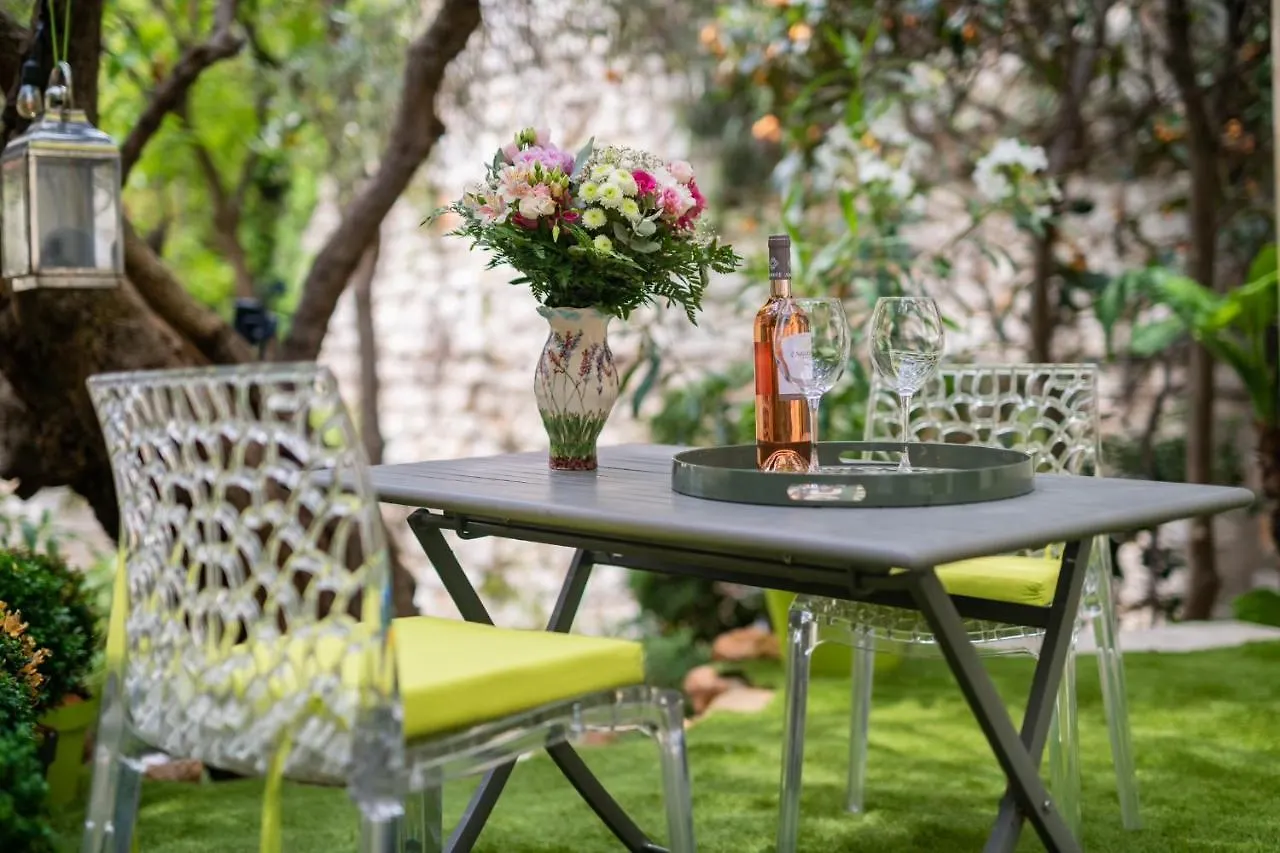Appartement lumineux avec terrasse et jardin Villefranche-sur-Mer